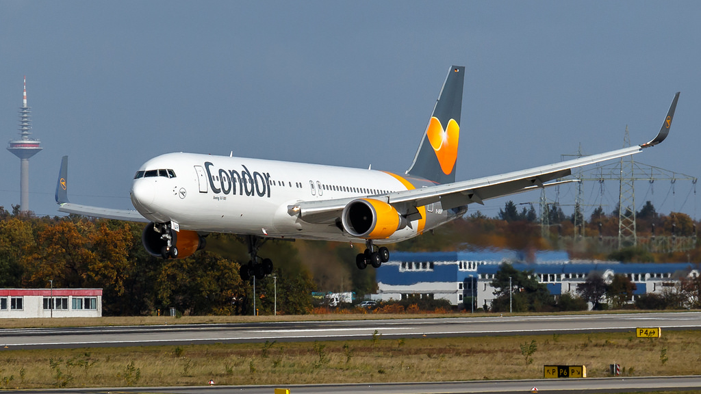 Photo of Condor D-ABUP, Boeing 767-300