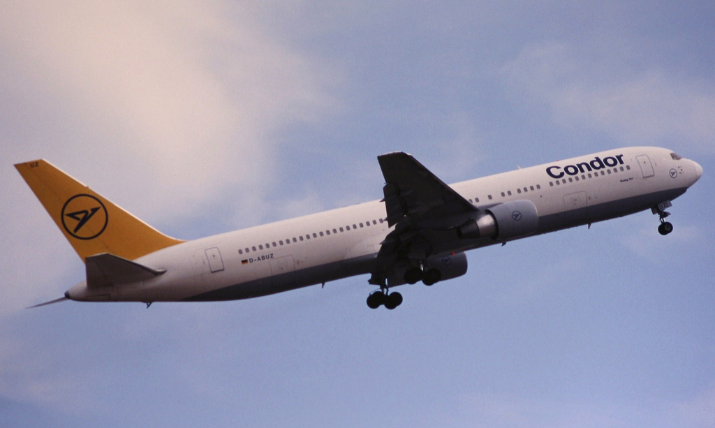 Photo of Condor D-ABUZ, Boeing 767-300