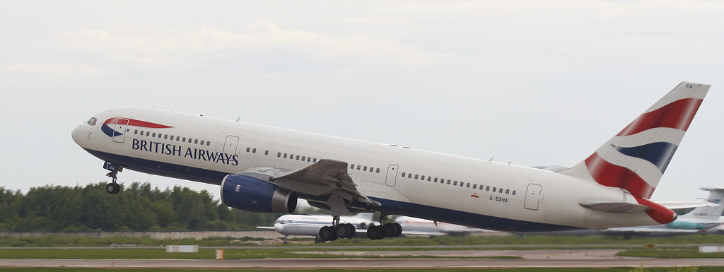 Photo of British Airways G-BZHA, Boeing 767-300