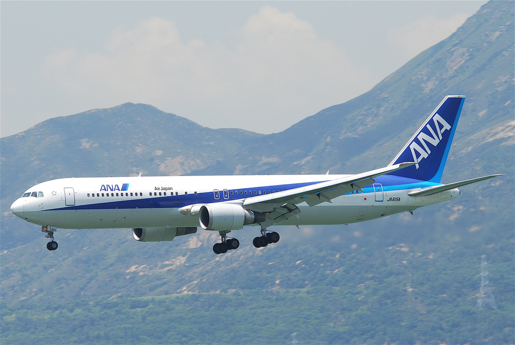 Photo of ANA All Nippon Airways JA615A, Boeing 767-300