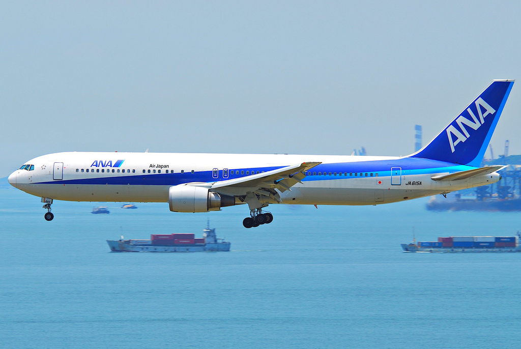 Photo of ANA All Nippon Airways JA615A, Boeing 767-300