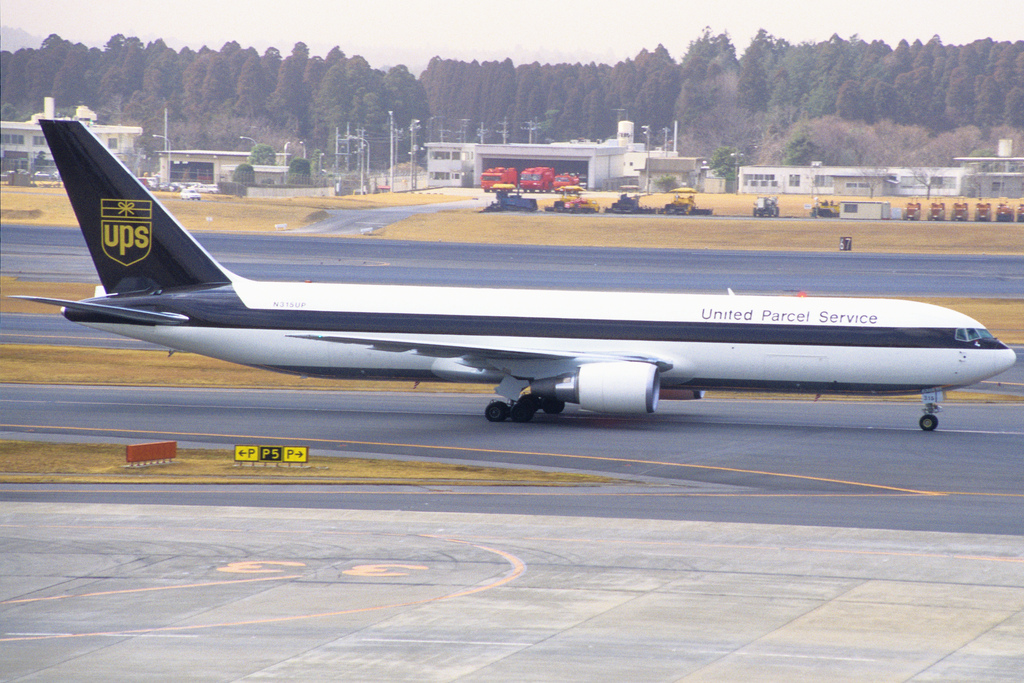 Photo of UPS N315UP, Boeing 767-300