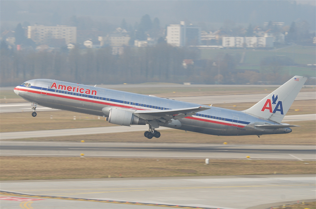 Photo of American Airlines N346AN, Boeing 767-300