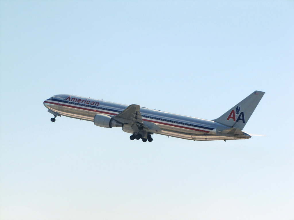 Photo of American Airlines N358AA, Boeing 767-300