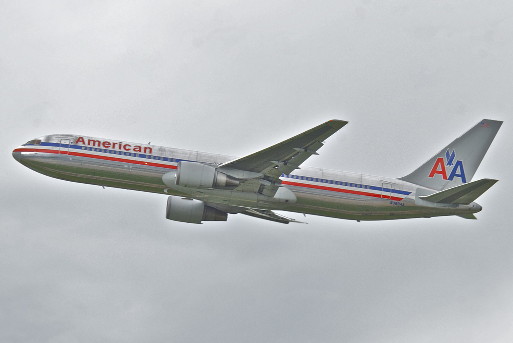 Photo of American Airlines N369AA, Boeing 767-300