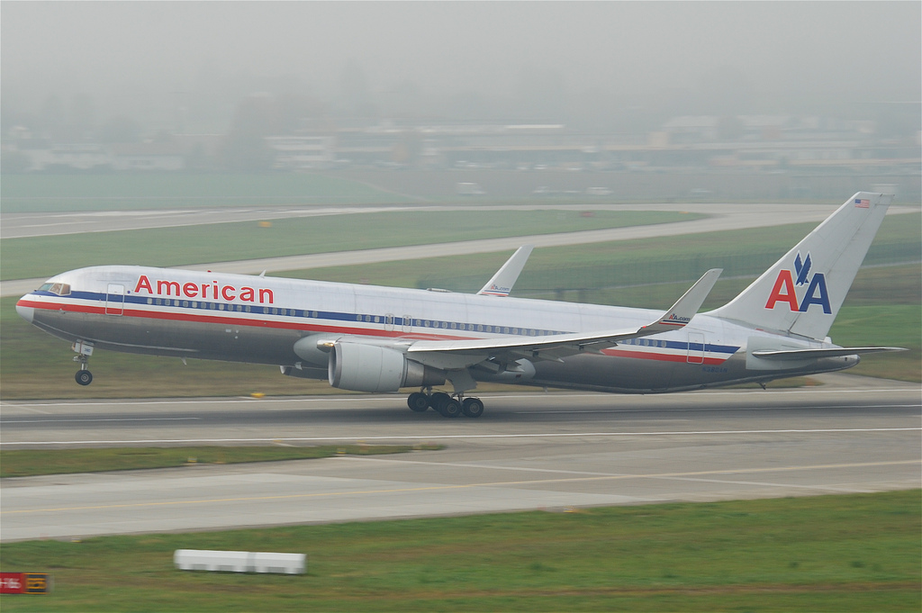 Photo of American Airlines N380AN, Boeing 767-300