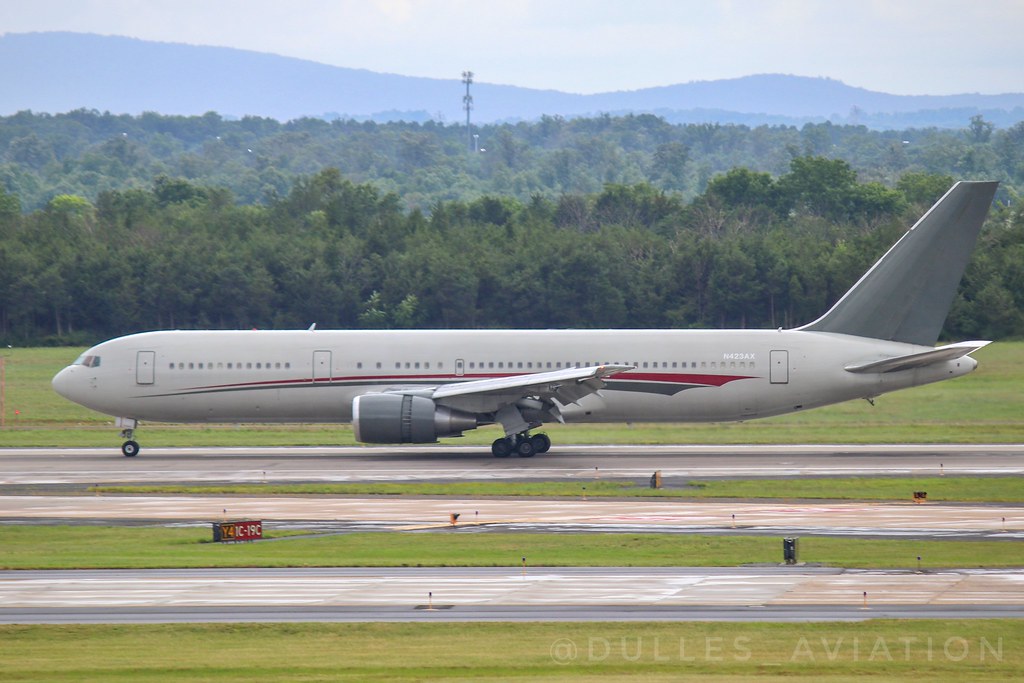 Photo of Omni Air International N423AX, Boeing 767-300