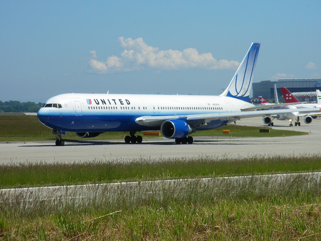 Photo of N659UA