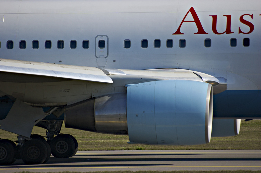 Photo of Austrian Airlines OE-LAX, Boeing 767-300
