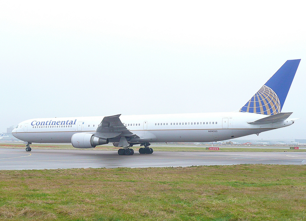 Photo of United N59053, Boeing 767-400
