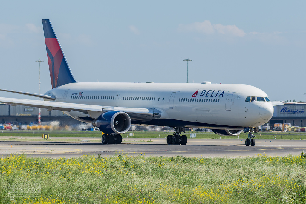 Photo of Delta Airlines N839MH, Boeing 767-400