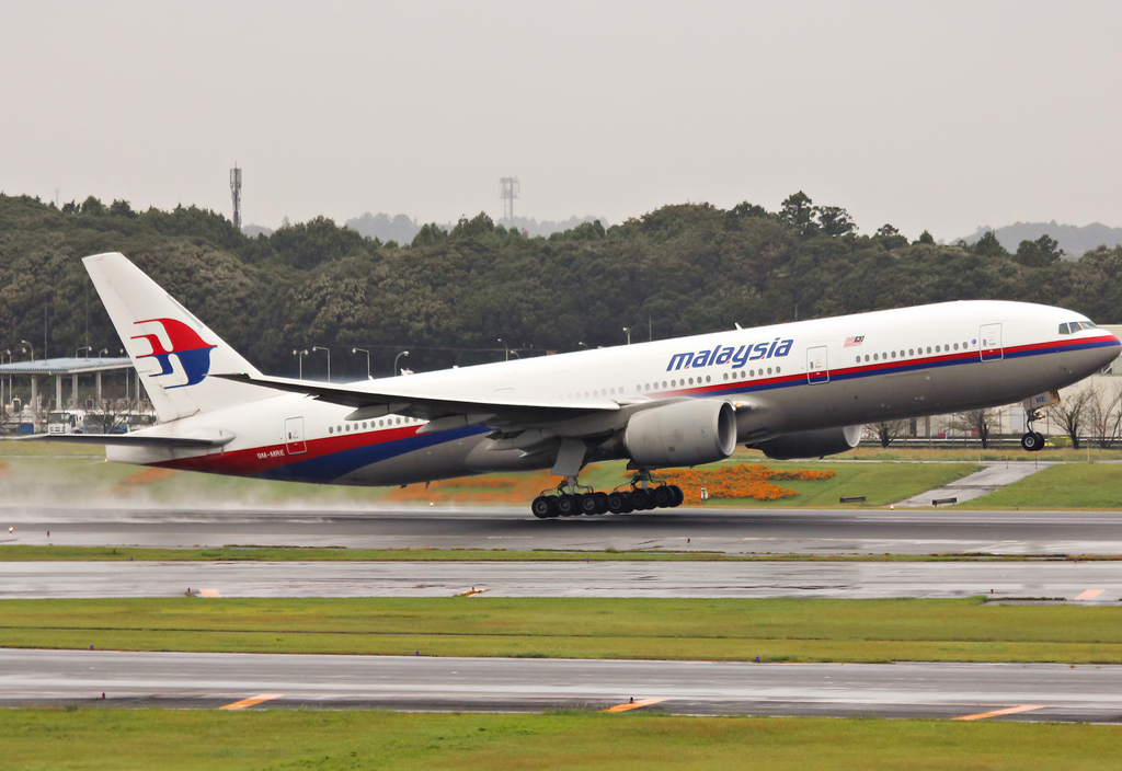 Photo of Malaysia Airlines 9M-MRE, Boeing 777-200