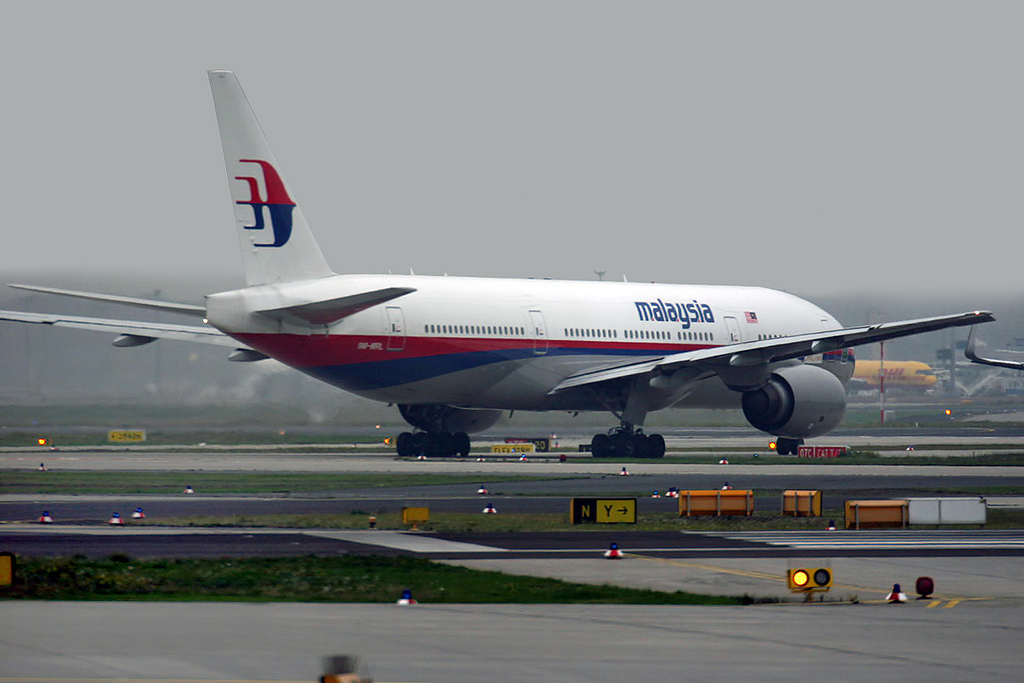 Photo of Malaysia Airlines 9M-MRL, Boeing 777-200