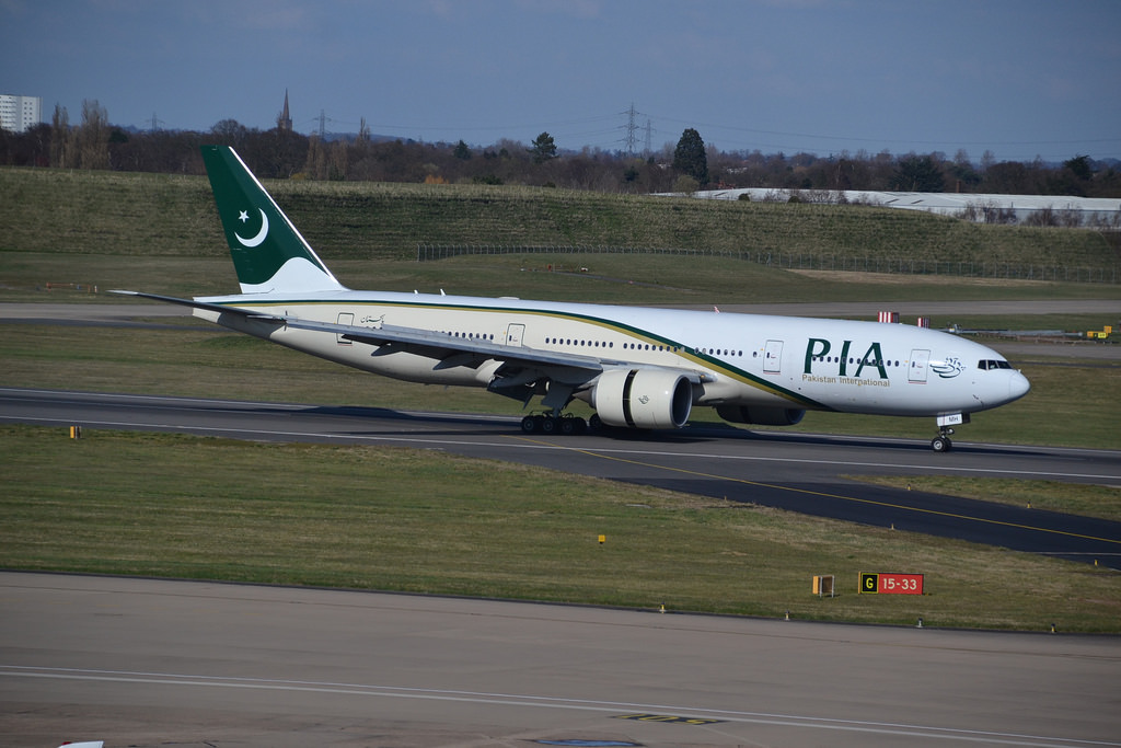 Photo of PIA Pakistan International Airlines AP-BMH, Boeing 777-200