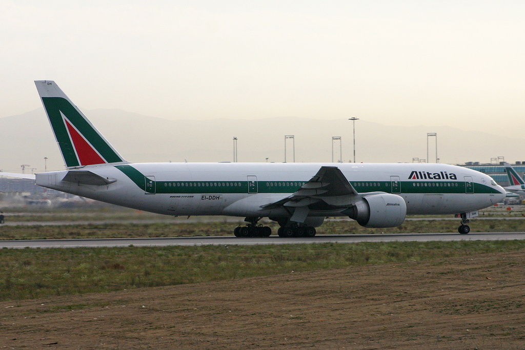Photo of Alitalia EI-DDH, Boeing 777-200