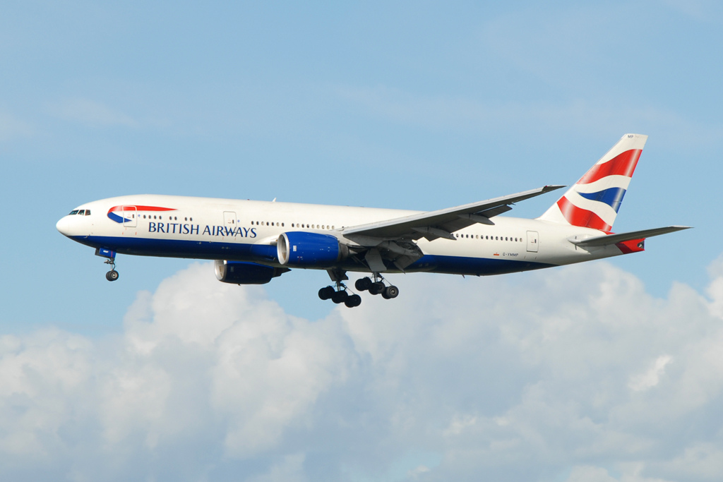 Photo of British Airways G-YMMP, Boeing 777-200
