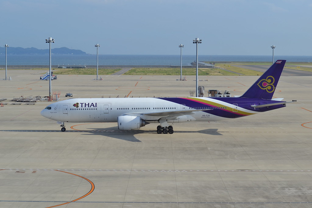 Photo of Thai Airways HS-TJV, Boeing 777-200