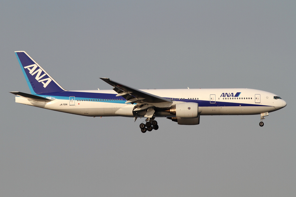 Photo of ANA All Nippon Airways JA701A, Boeing 777-200