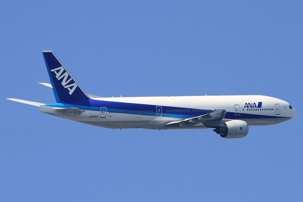 Photo of ANA All Nippon Airways JA8969, Boeing 777-200