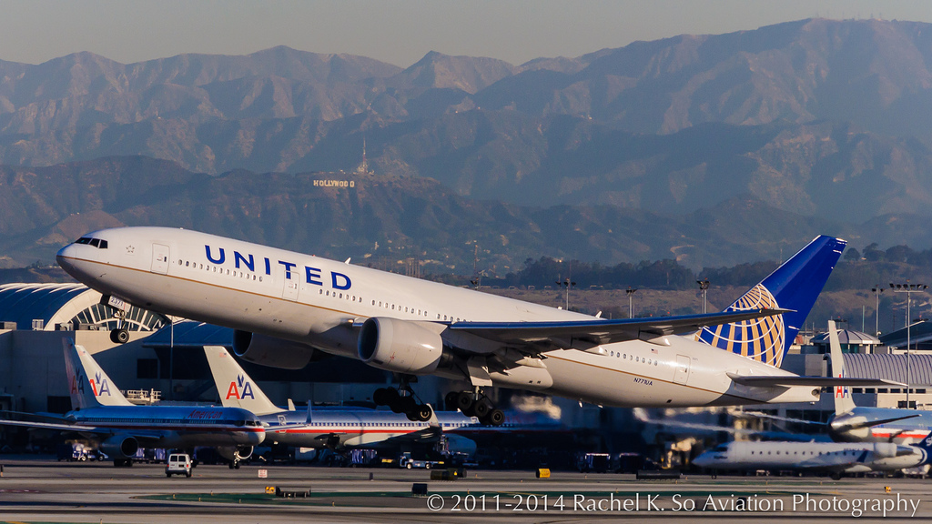 Photo of United N771UA, Boeing 777-200