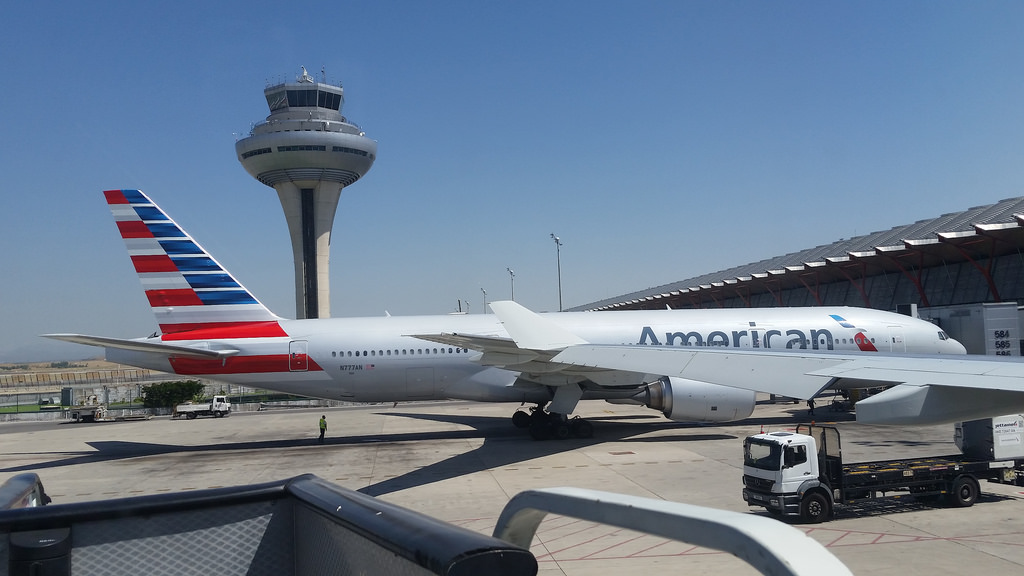 Photo of American Airlines N777AN, Boeing 777-200