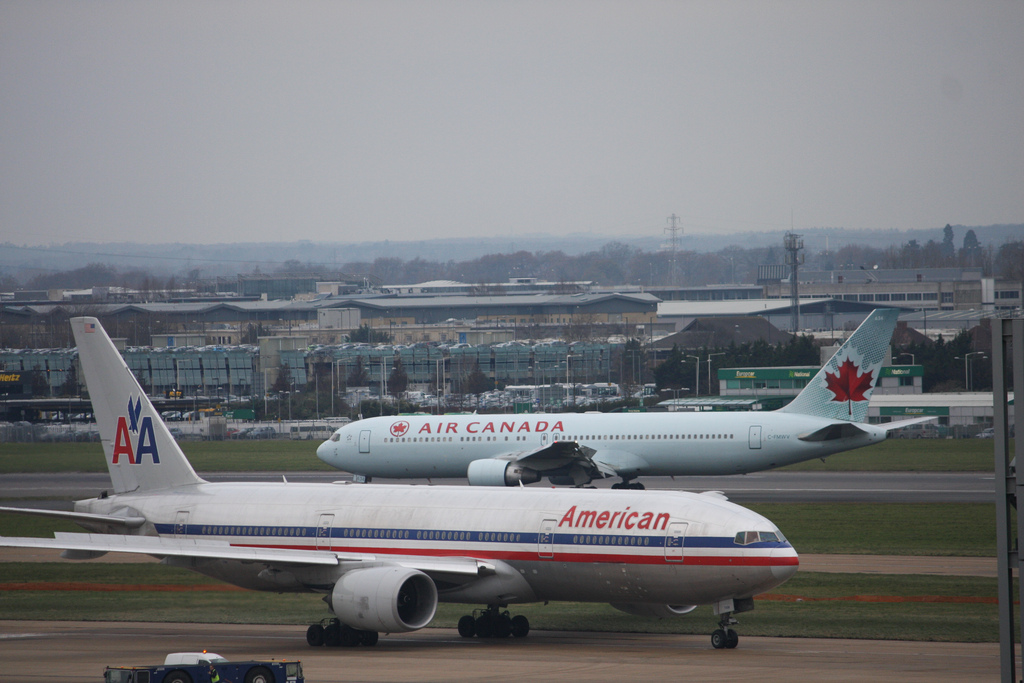 Photo of American Airlines N781AN, Boeing 777-200