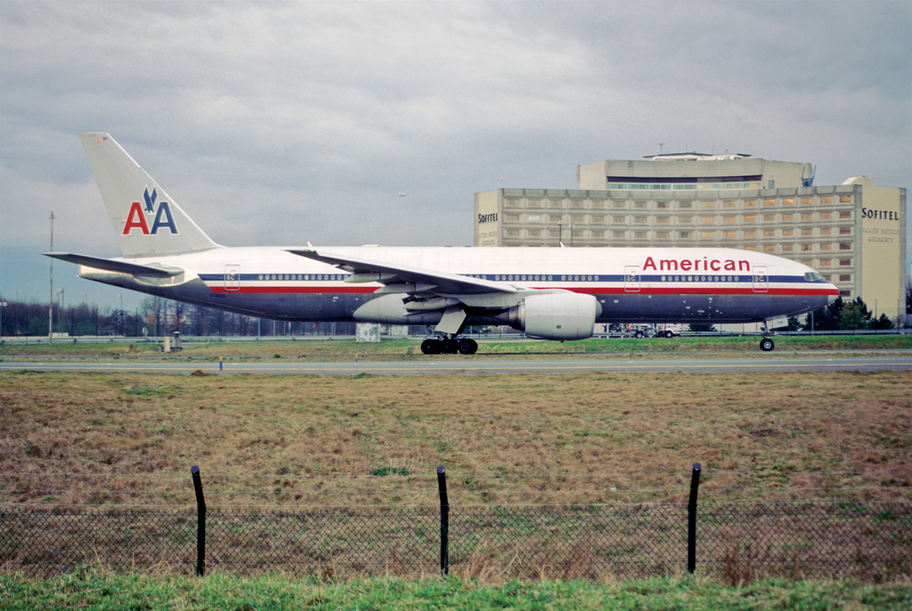 Photo of American Airlines N786AN, Boeing 777-200
