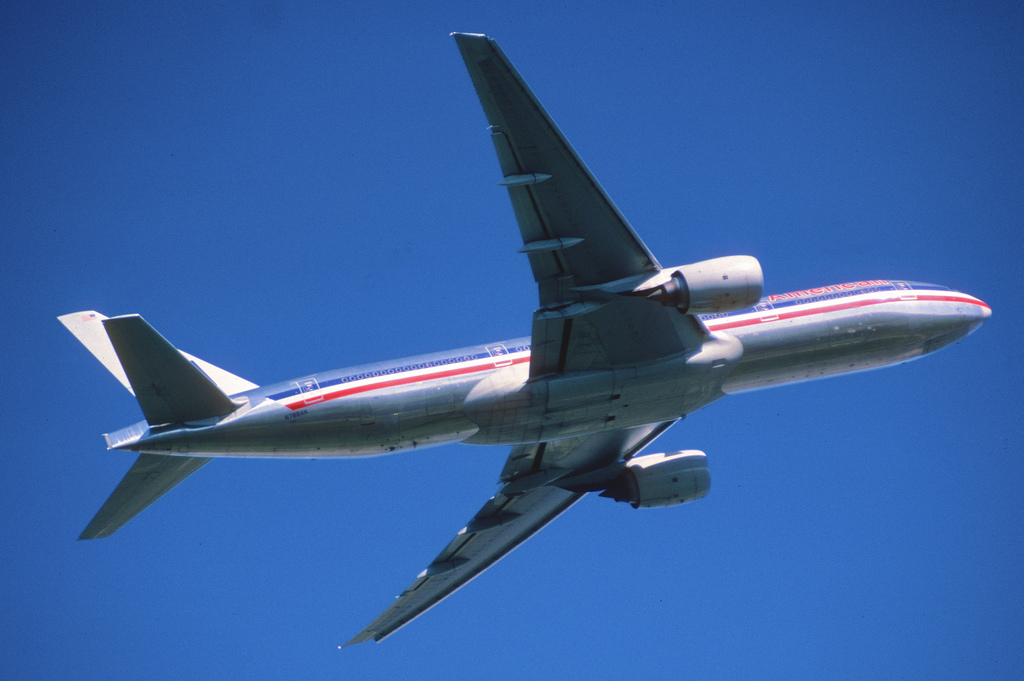 Photo of American Airlines N788AN, Boeing 777-200