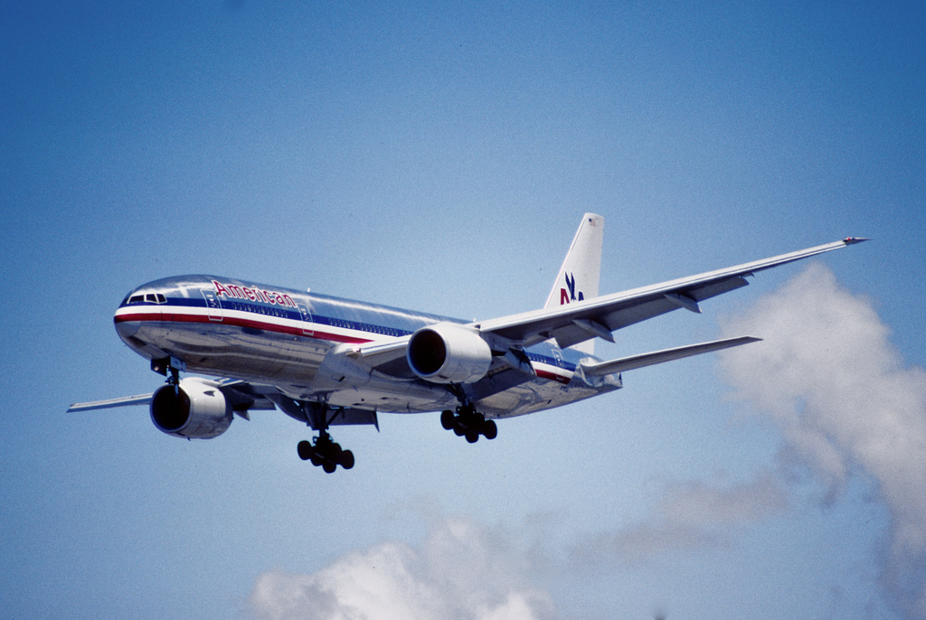 Photo of American Airlines N790AN, Boeing 777-200
