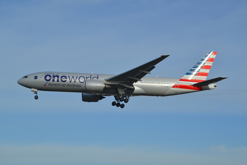 Photo of American Airlines N791AN, Boeing 777-200