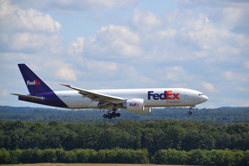 Photo of Fedex N884FD, Boeing 777-200