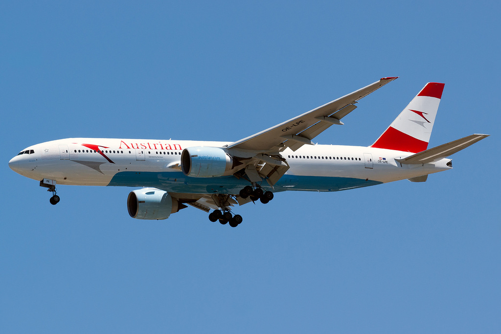 Photo of Austrian Airlines OE-LPE, Boeing 777-200