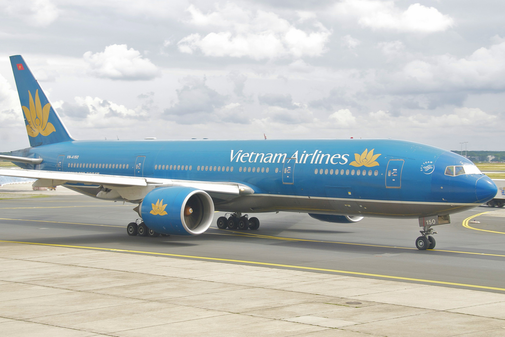Photo of Vietnam Airlines VN-A150, Boeing 777-200