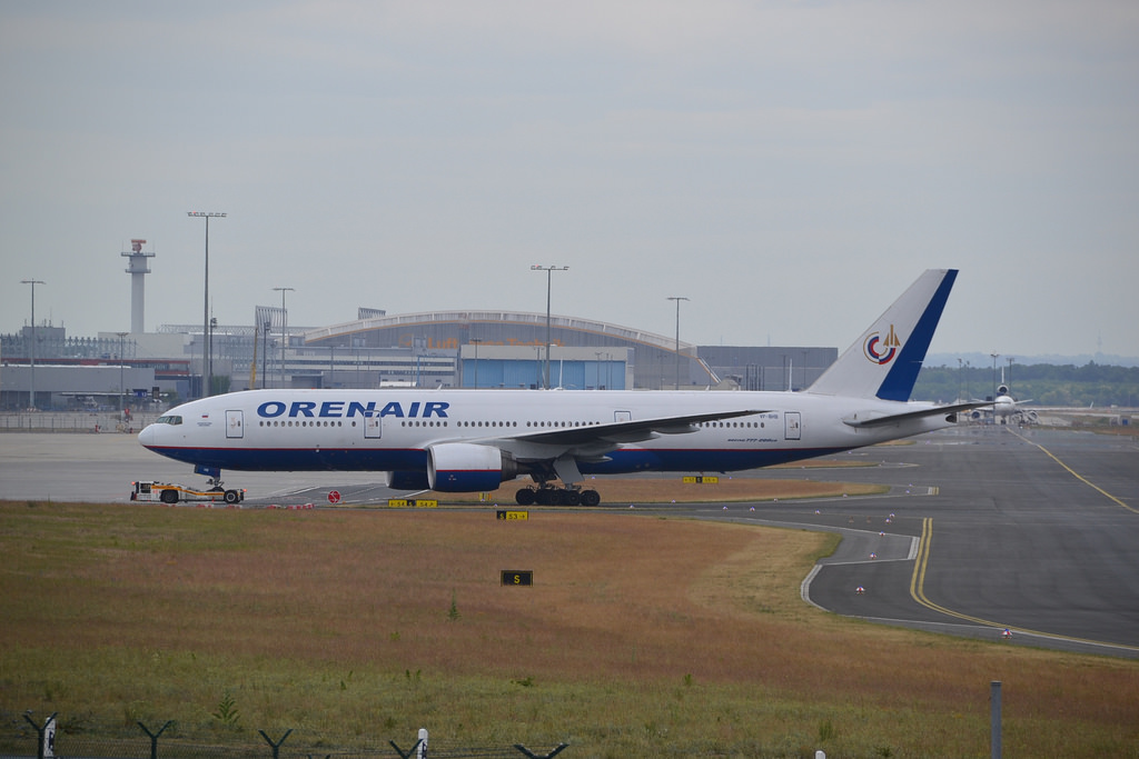 Photo of Orenair VP-BHB, Boeing 777-200