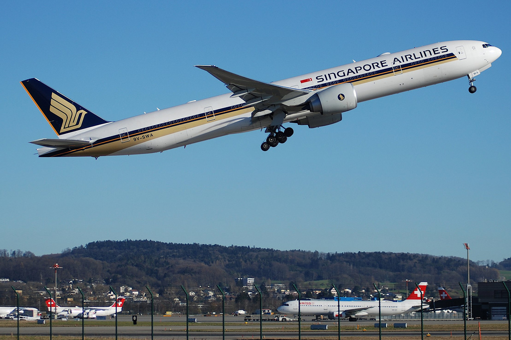 Photo of Singapore Airlines 9V-SWA, Boeing 777-300