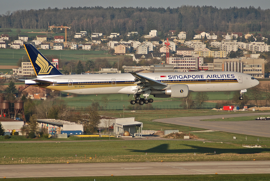 Photo of Singapore Airlines 9V-SWA, Boeing 777-300