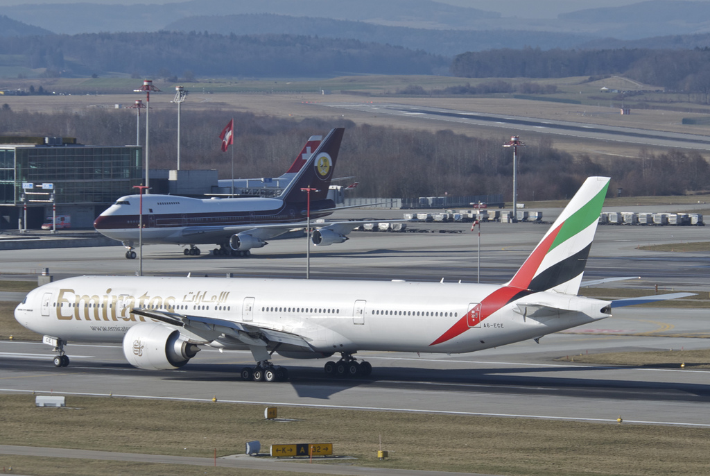 Photo of Emirates Airlines A6-ECE, Boeing 777-300