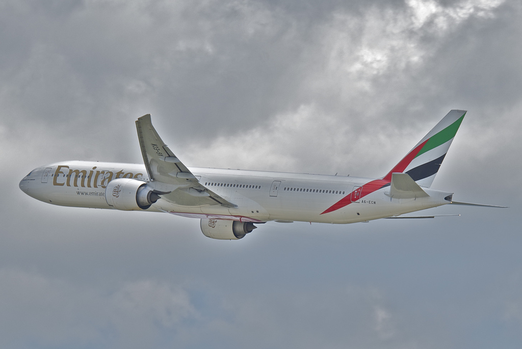 Photo of Emirates Airlines A6-ECW, Boeing 777-300