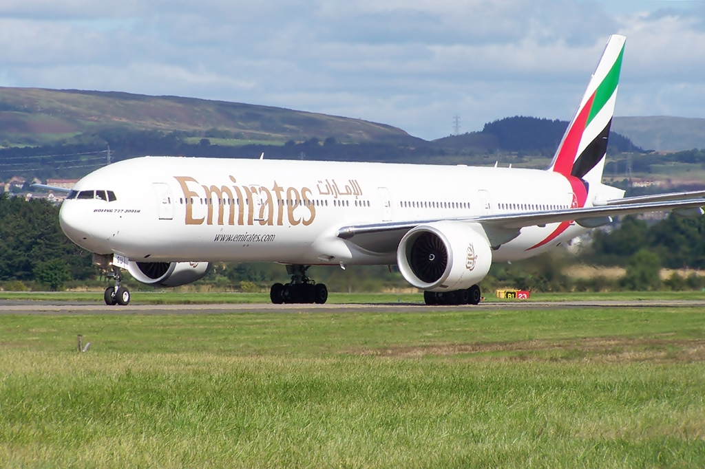 Photo of Emirates Airlines A6-EGU, Boeing 777-300