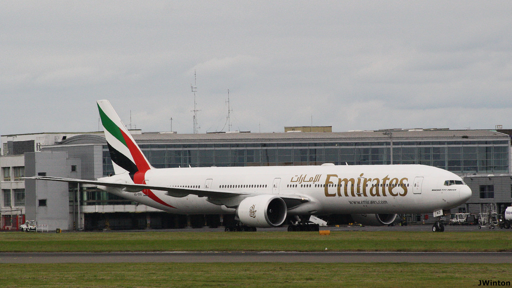 Photo of Emirates Airlines A6-END, Boeing 777-300