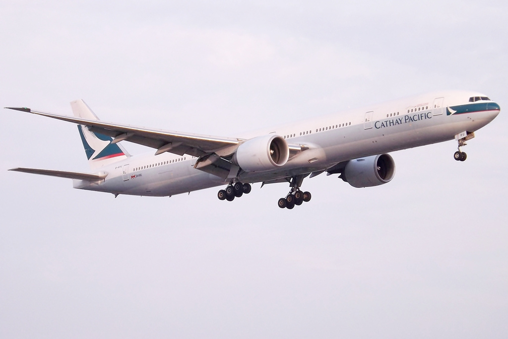 Photo of Cathay Pacific B-KPU, Boeing 777-300