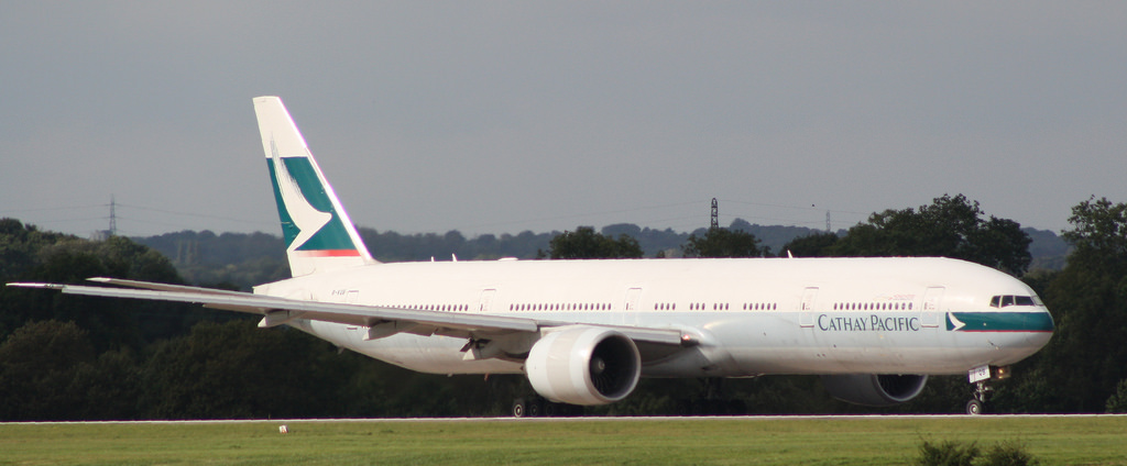 Photo of Cathay Pacific B-KQB, Boeing 777-300