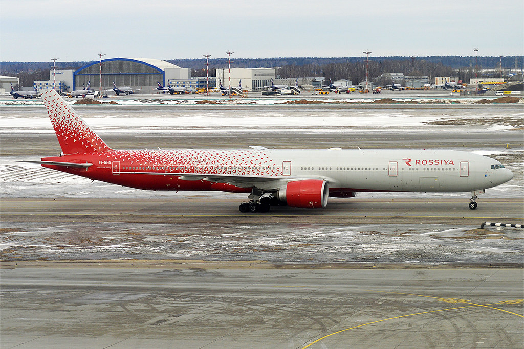 Photo of Rossiya EI-GEU, Boeing 777-300