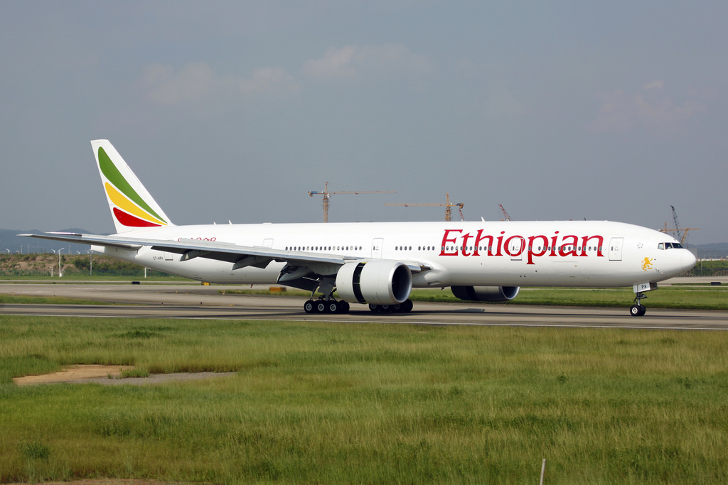 Photo of Ethiopian Airlines ET-APX, Boeing 777-300
