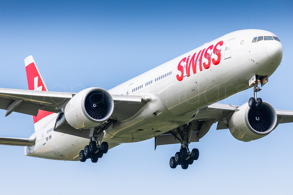 Photo of Swiss HB-JNE, Boeing 777-300