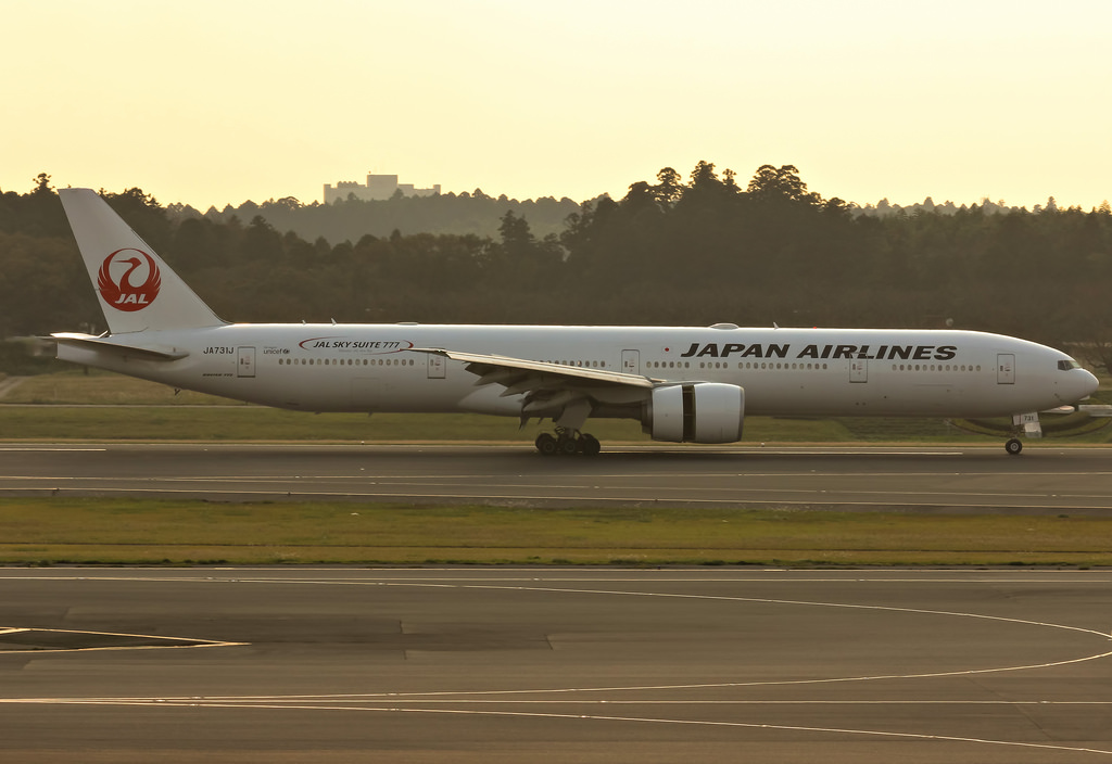 Photo of JAL Japan Airlines JA731J, Boeing 777-300