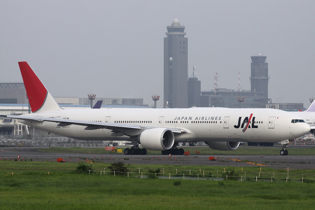 Photo of JAL Japan Airlines JA735J, Boeing 777-300