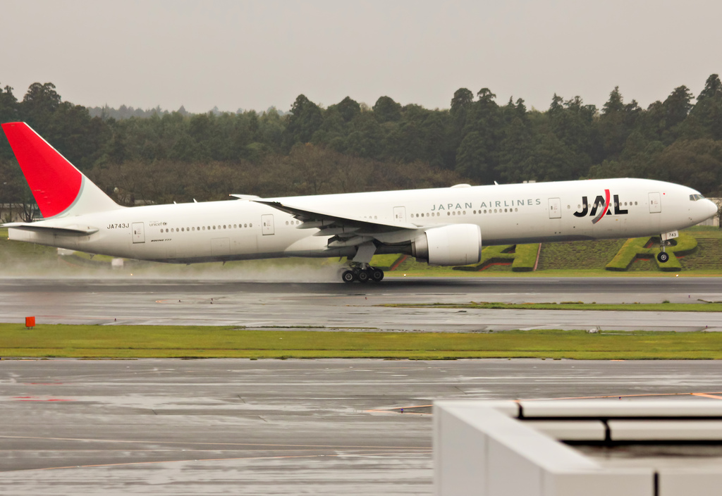 Photo of JAL Japan Airlines JA743J, Boeing 777-300