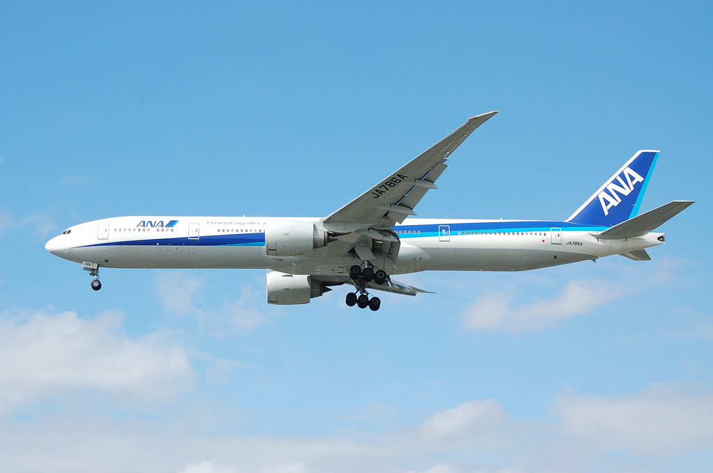 Photo of ANA All Nippon Airways JA786A, Boeing 777-300