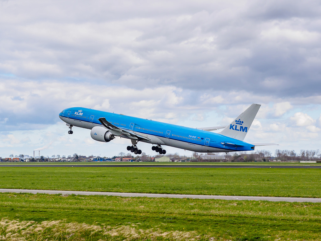 Photo of KLM PH-BVF, Boeing 777-300